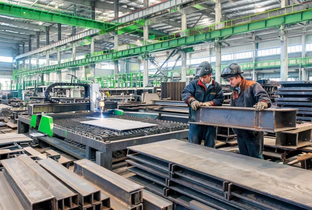 Fabrication shop plasma cutting table